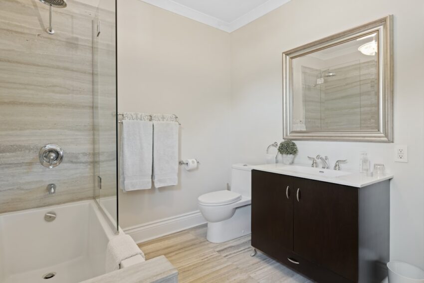 realty-640x480-37438129.jpeg