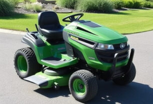 ride-on-mower-640x480-49281088.jpeg