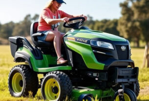 ride-on-mower-australia-640x480-32153797.jpeg
