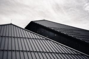 roof-640x480-58458724.jpeg