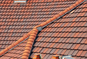 roofing-640x480-71358502.jpeg