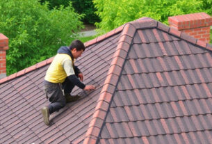 roofing-640x480-79248534.jpeg