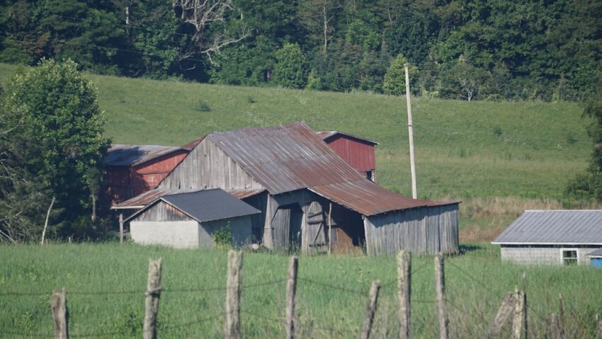 sheding-640x480-57024460.jpeg