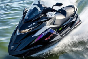 yamaha-xmax-300-640x480-63593548.jpeg