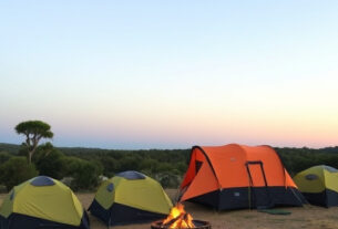 camping-in-australia-640x480-77986629.jpeg