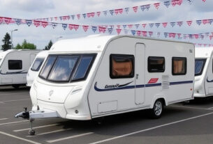 caravan-dealership-near-me-640x480-24480373.jpeg