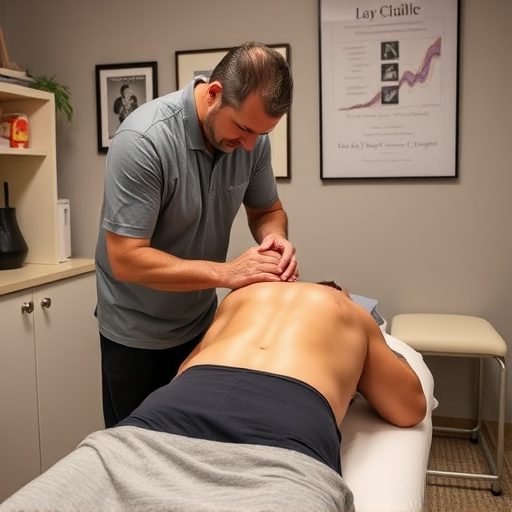 chiropractor-640x480-17745738.jpeg