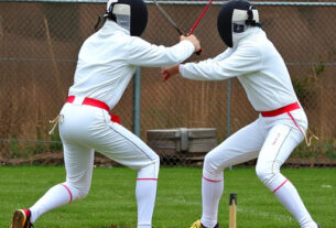 fencing-640x480-13184708.jpeg