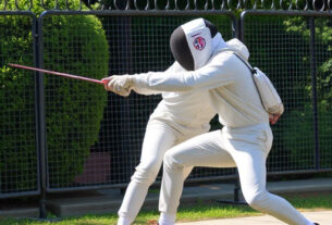 fencing-640x480-30447728.jpeg