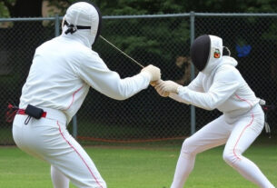 fencing-640x480-56236289.jpeg