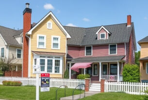 for-sale-houses-640x480-85418286.jpeg