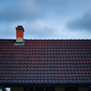 house-roof-640x480-18200165.jpeg