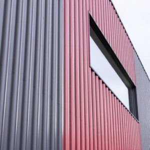 metal-cladding-640x480-44696708.jpeg