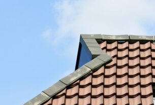 roof-640x480-19271385.jpeg