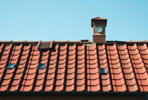 roof-640x480-37804351.jpeg