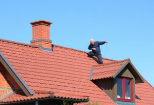 roofing-640x480-50745439.jpeg