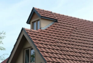 roofing-640x480-71411648.jpeg