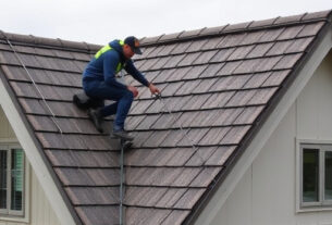 roofing-640x480-91601574.jpeg