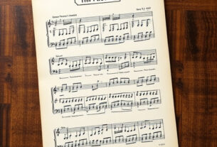sheet-music-640x480-29274097.jpeg