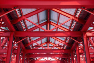 steel-beams-640x480-12803472.jpeg