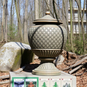 urn-diamond-creek-640x480-88960492.jpeg