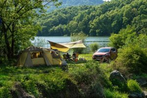 camping-in-australia-640x480-17445130.jpeg