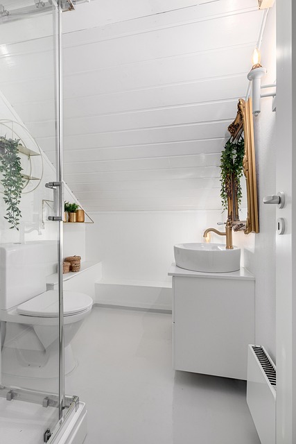 Traditional Bathroom Vanities & Mirrors: Jones Plumbing Plus Guide
